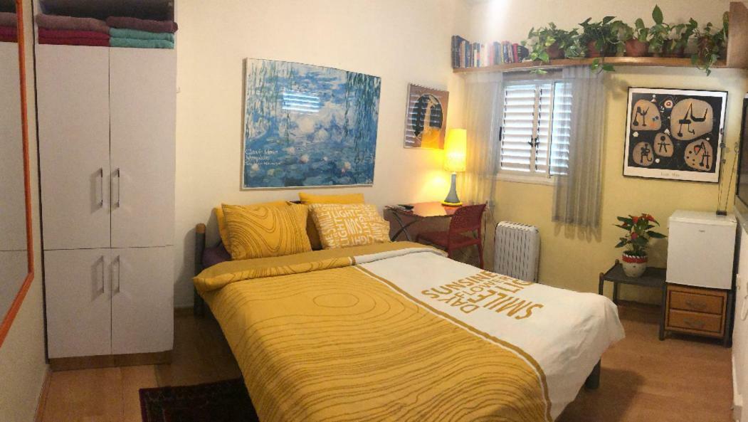 Comfortable Quiet Room With A Private Bathroom In Shared Apartment Tel Aviv Dış mekan fotoğraf